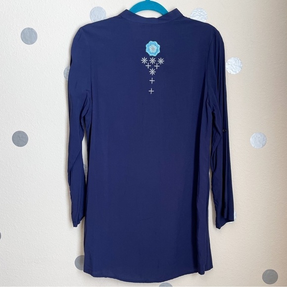 Solitaire Floral Embroidered V-neck Tunic - Picture 3 of 7